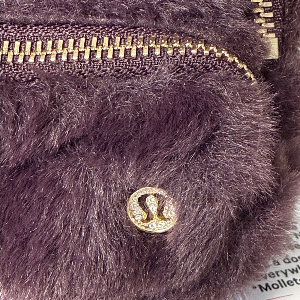 Lululemon Everywhere Nano Backpack Plush Fleece NWT Mini Clip Bag - Picture 3 of 7